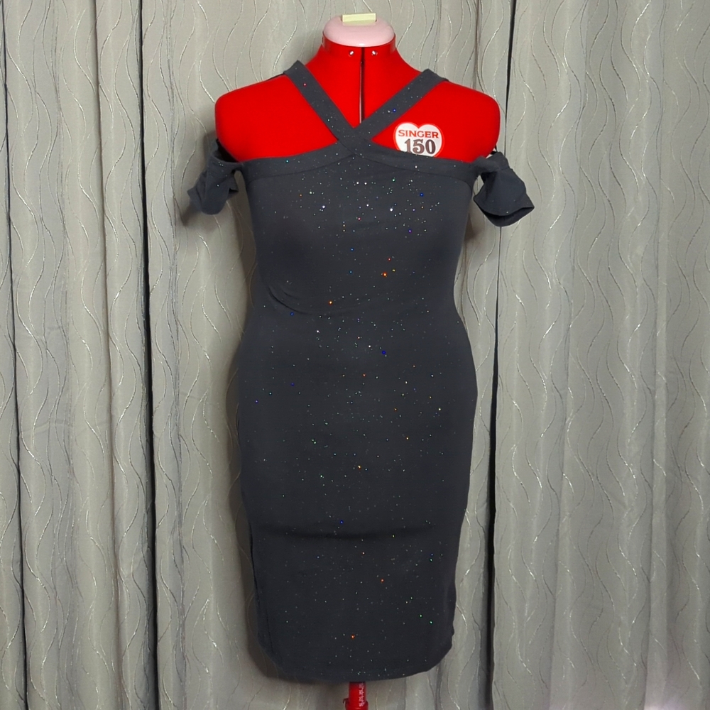 *2 for 20* Grey cold shoulder body con dress will Holo glitter